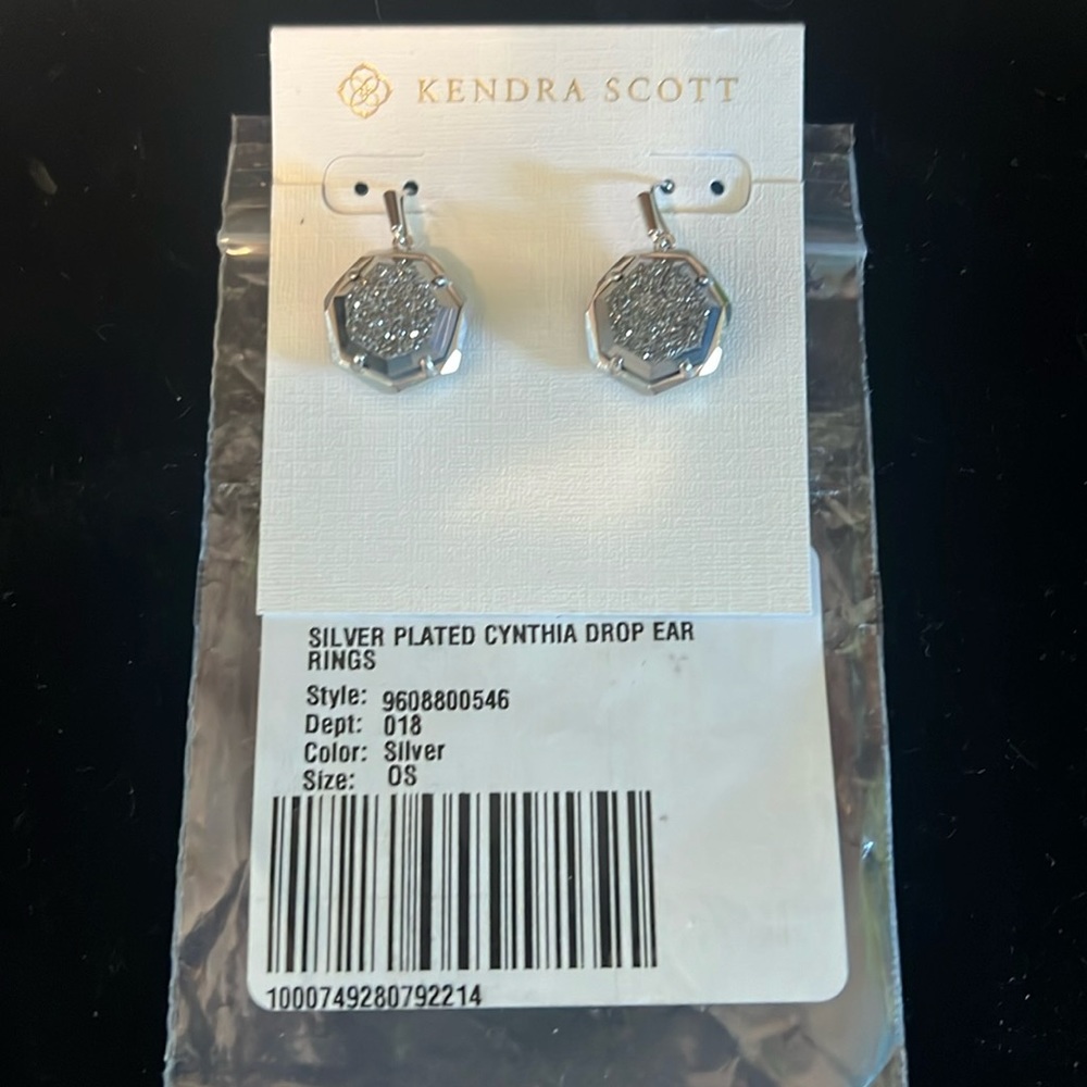 New Kendra Scott Silver Plated Cynthia Drop Earrings